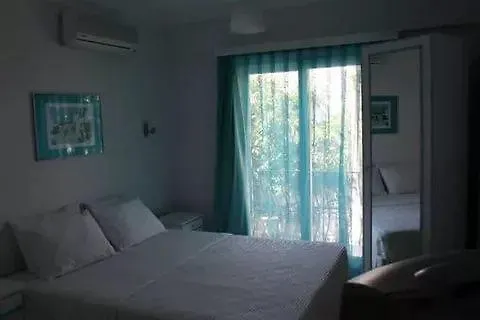 Merih Hotel Αλικαρνασσός 3*,