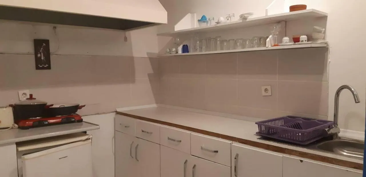 Merih Hotel Αλικαρνασσός 3*,